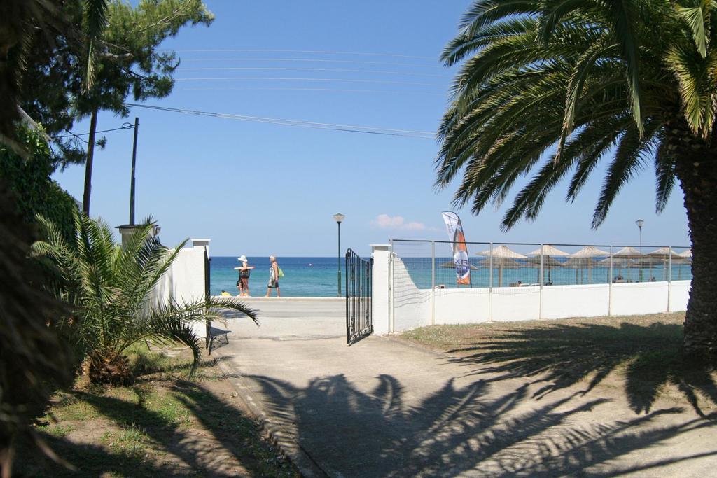 Villa Paradiso Neos Marmaras Habitación foto